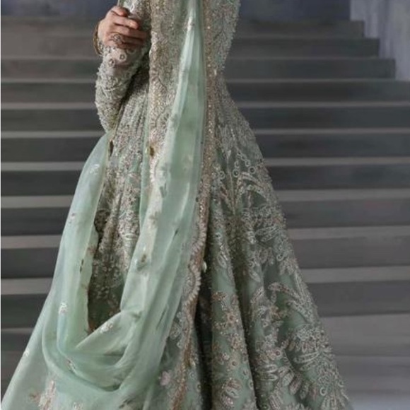 Pakistani designer outfit - Picture 6 of 15